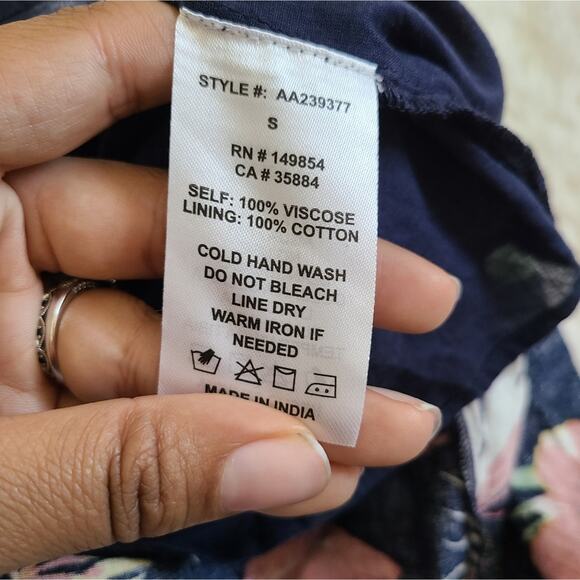 Sadie & Sage Floral Tropical Navy Blue Maxi Dress NWT Size Small - Picture 6 of 11